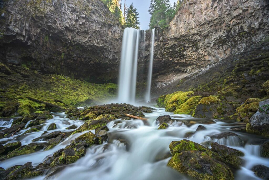 Title picture of the Waterfall Portfolio