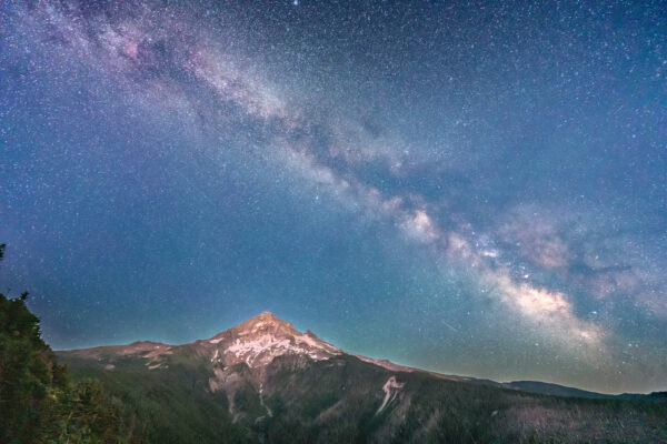 Milkyway over Mt Hood